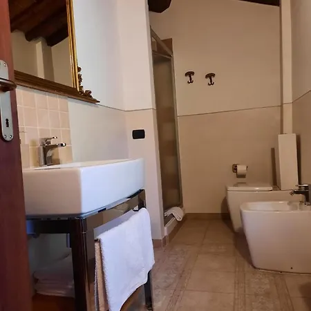 Oda ve Kahvaltı Sassomatto Bioagriturelax *